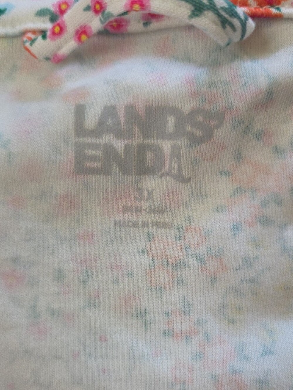 Lands' End Floral Robe - Picture 10 of 10